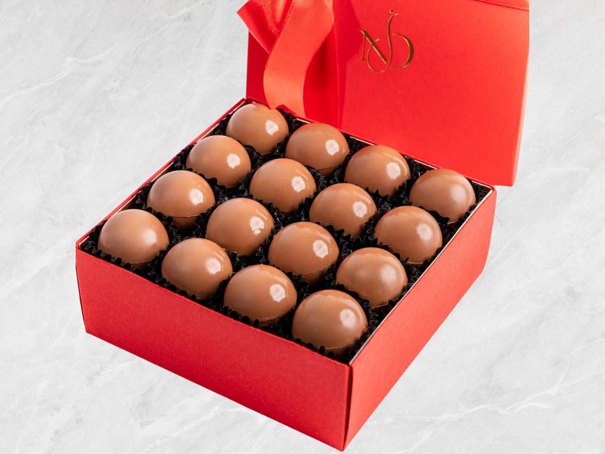 The Truffle Collection 16pc Gift Box