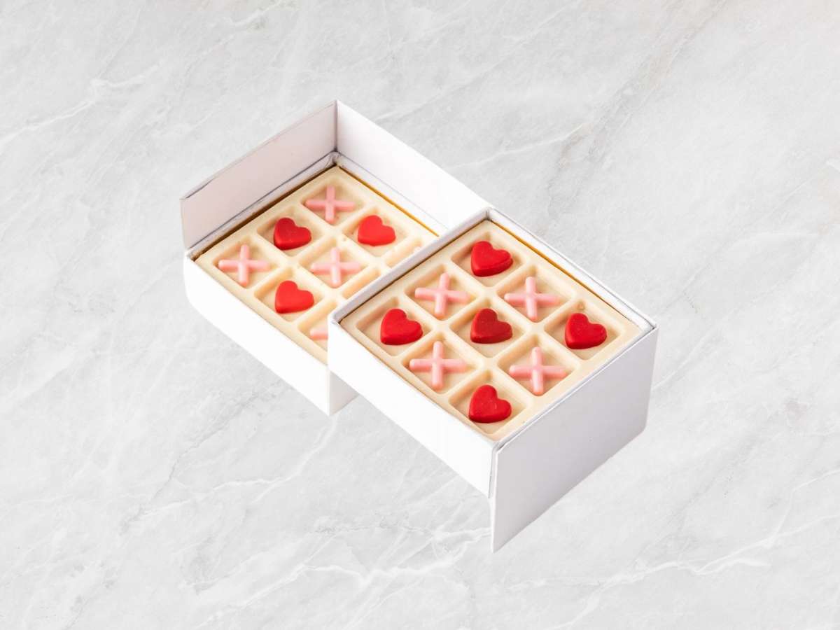 Edible Tic-Tac-Toe Chocolate by NJD