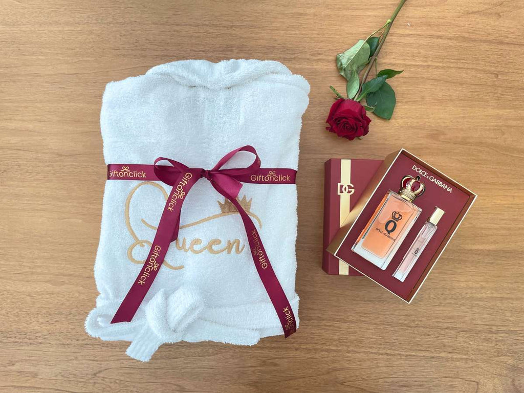 Queen Robe & Dolce & Gabbana Gift Set