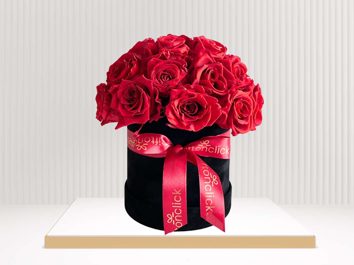 red roses hat box Dubai
luxury rose box Dubai
classic red roses Dubai
flower hat box Dubai
romantic roses Dubai
fresh red roses Dubai
rose box delivery Dubai
luxury flower gifts Dubai
anniversary roses Dubai
valentine red roses Dubai
premium rose arrangement Dubai
black hat box roses Dubai