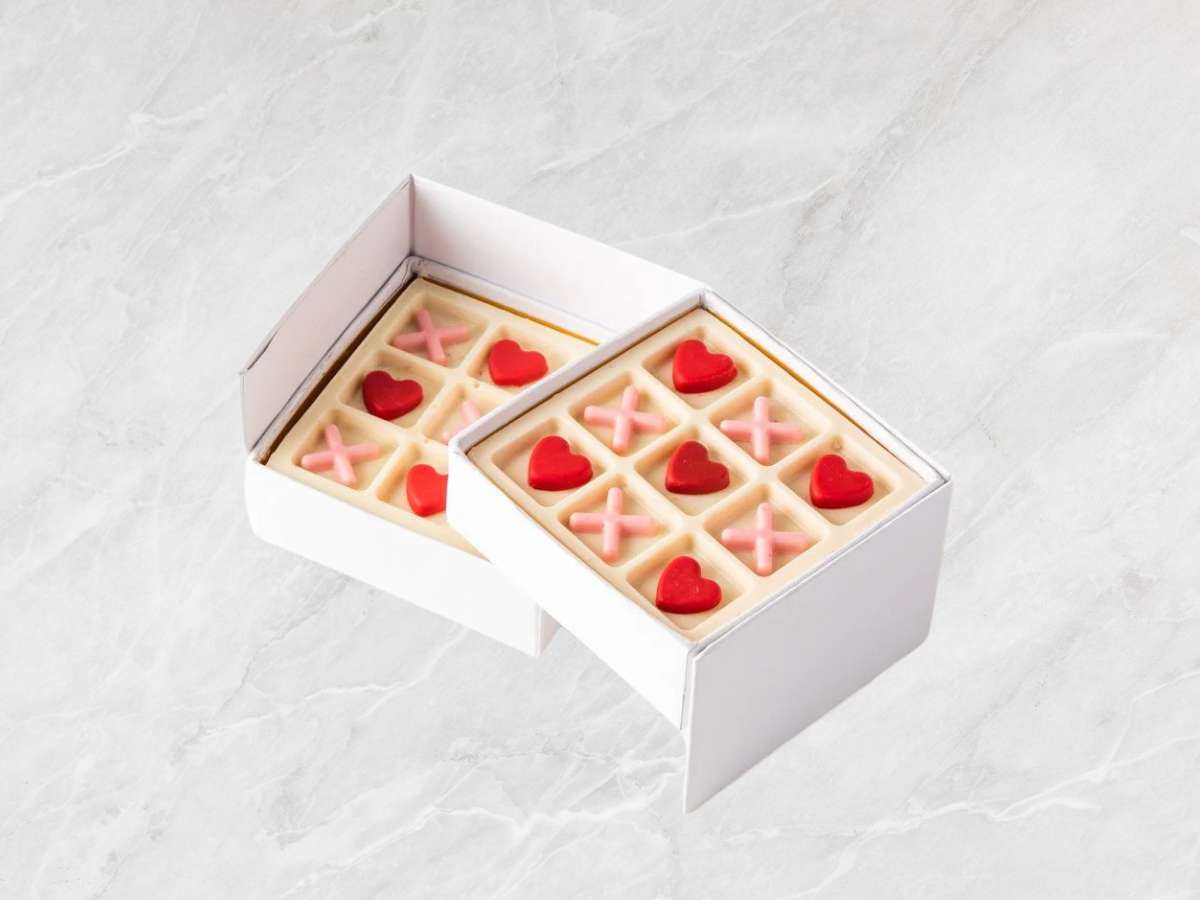 Edible chocolate game Dubai | Tic tac toe chocolate Dubai | White chocolate gift Dubai | Luxury edible chocolate Dubai | Chocolate game for kids Dubai | Fun chocolate gift Dubai | Chocolate board game Dubai | Gourmet chocolate gift Dubai | Creative chocolate Dubai | Chocolate gift box Dubai | Unique chocolate Dubai | Chocolate present Dubai