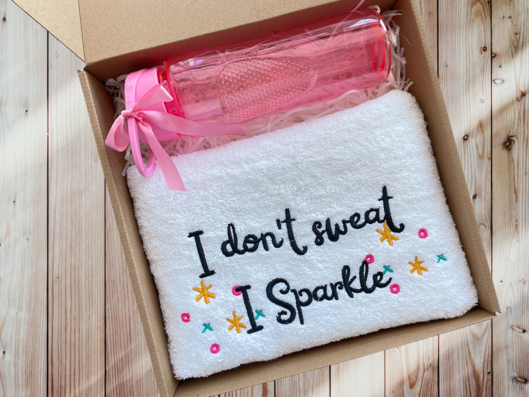 fitness gift box Dubai | gym gift set Dubai | women’s fitness hamper Dubai | gym gift box | fitness hamper women | gym towel gift | water bottle gift | workout gift box Dubai